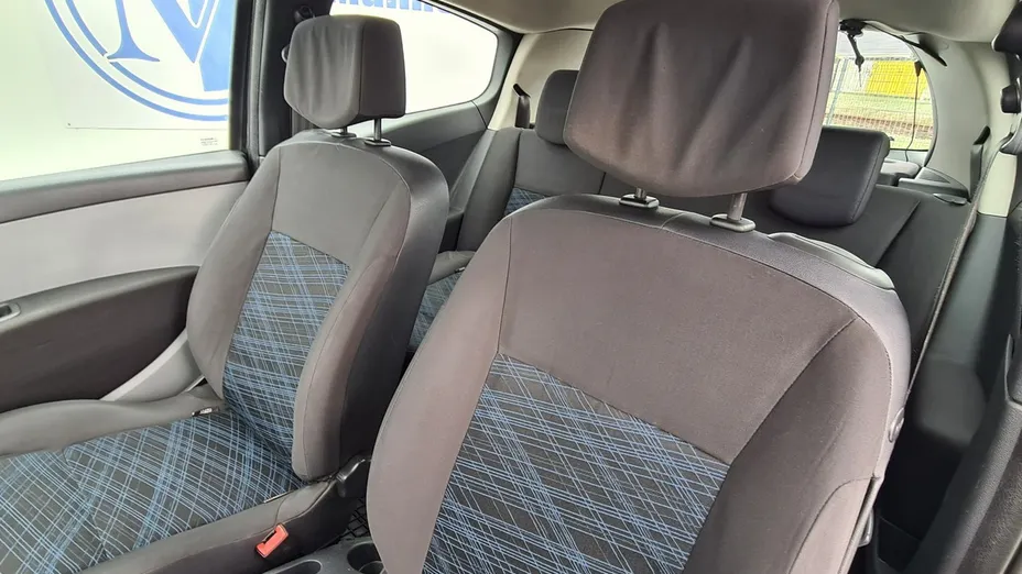 RENAULT Clio -