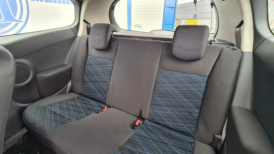 RENAULT Clio -