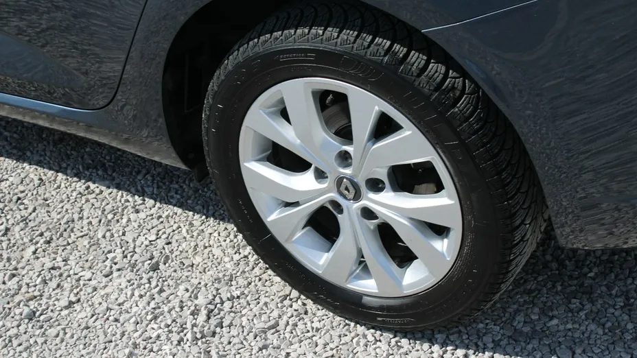 RENAULT Megane -