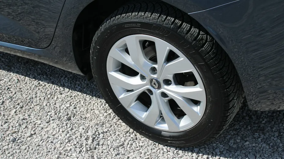RENAULT Megane -