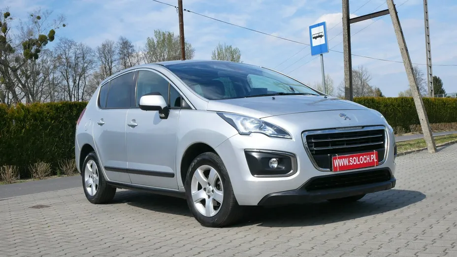 PEUGEOT 3008 -