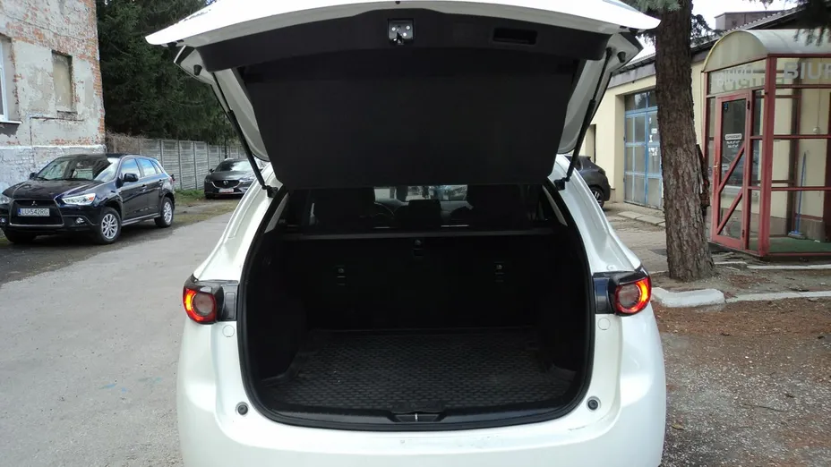 MAZDA CX-5 -