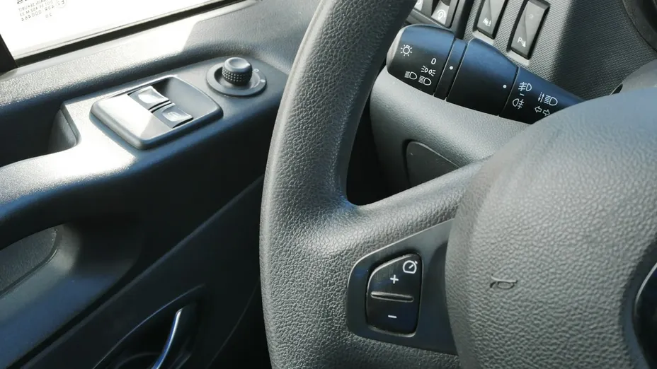 RENAULT Trafic -