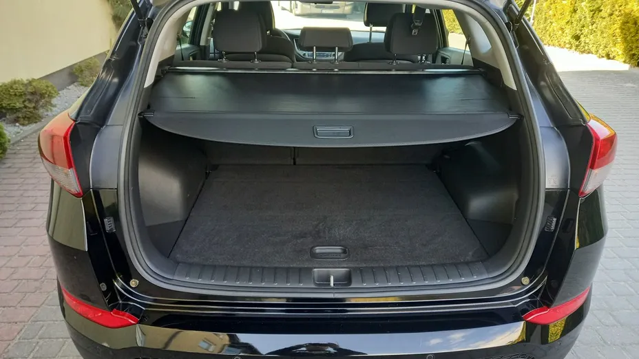 HYUNDAI Tucson -