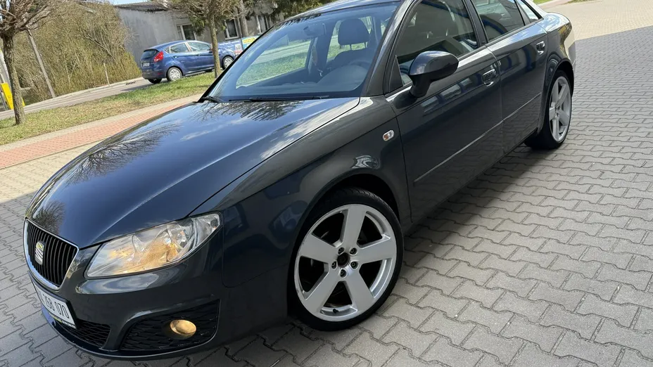 SEAT Exeo -