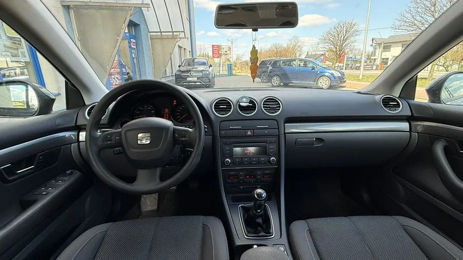 SEAT Exeo -