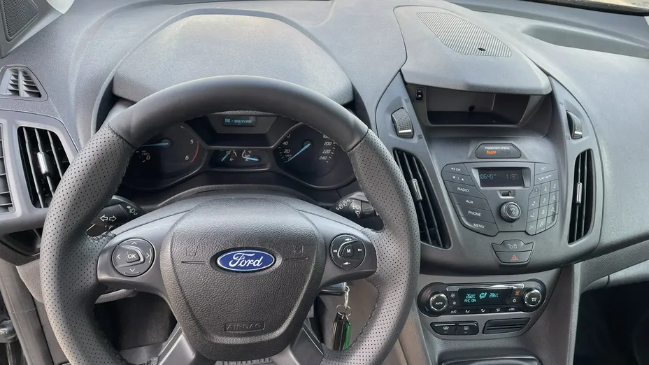 FORD Tourneo Connect -
