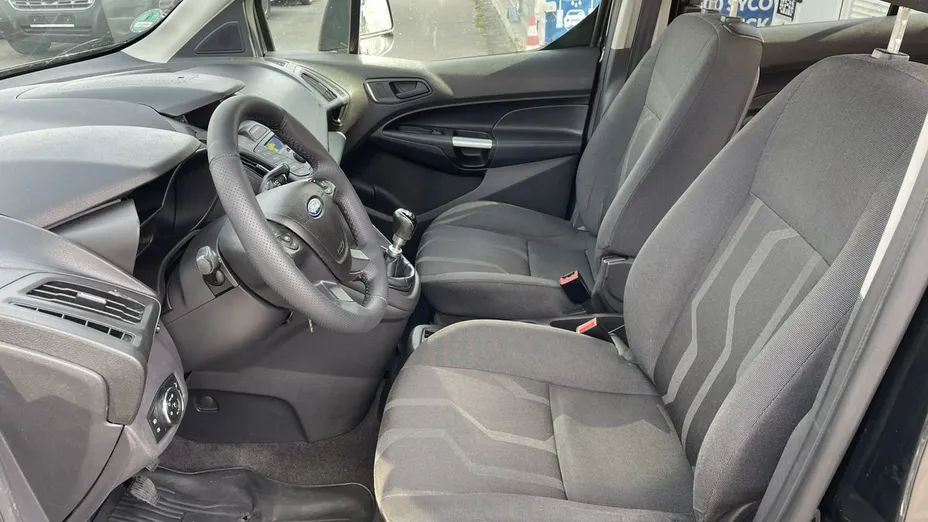 FORD Tourneo Connect -