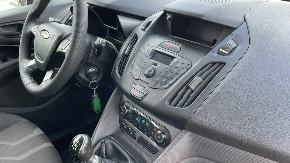FORD Tourneo Connect -