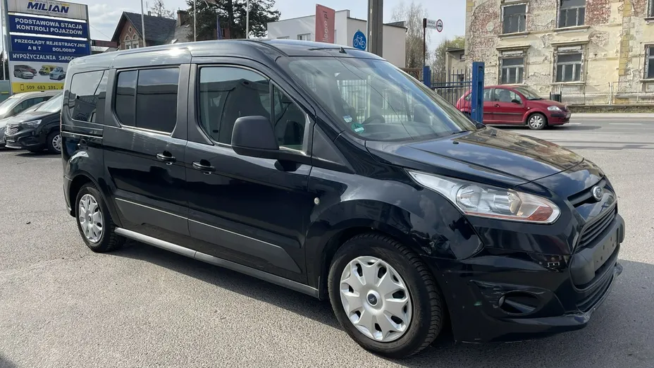 FORD Tourneo Connect -