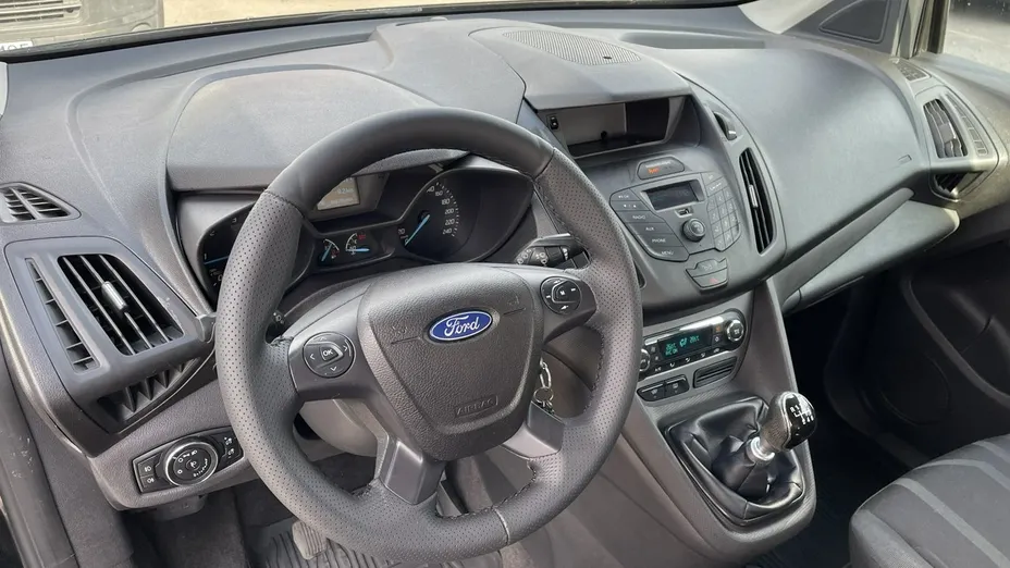 FORD Tourneo Connect -