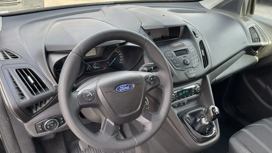 FORD Tourneo Connect -