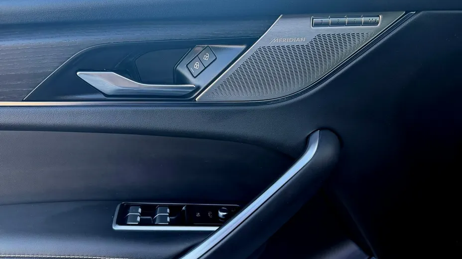 JAGUAR F-Pace -