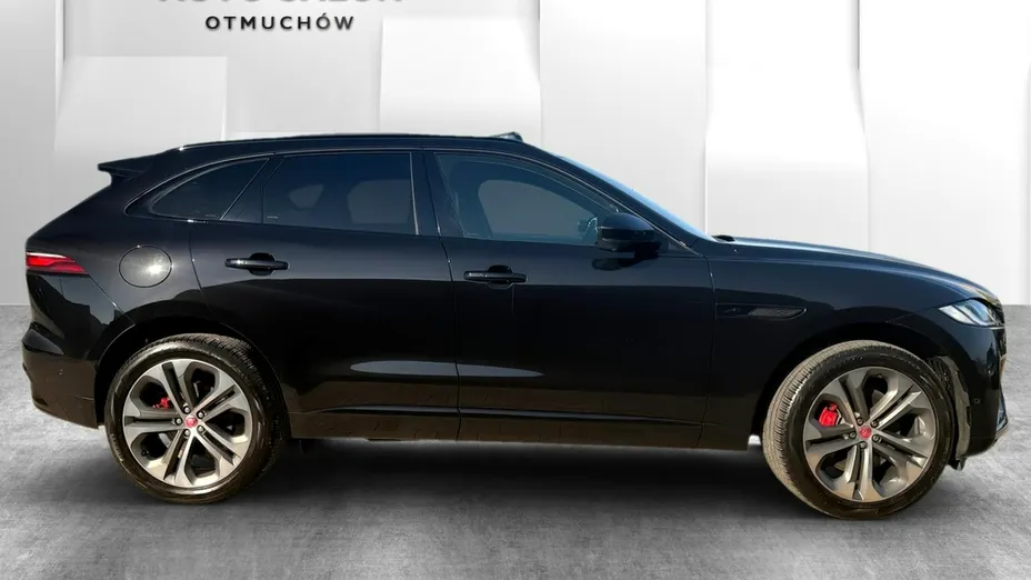 JAGUAR F-Pace -