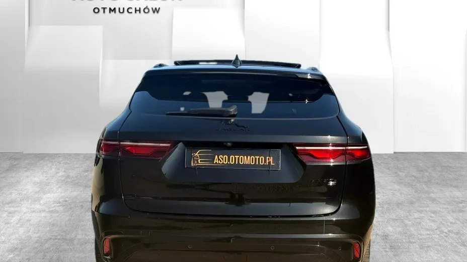 JAGUAR F-Pace -