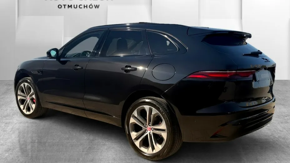 JAGUAR F-Pace -