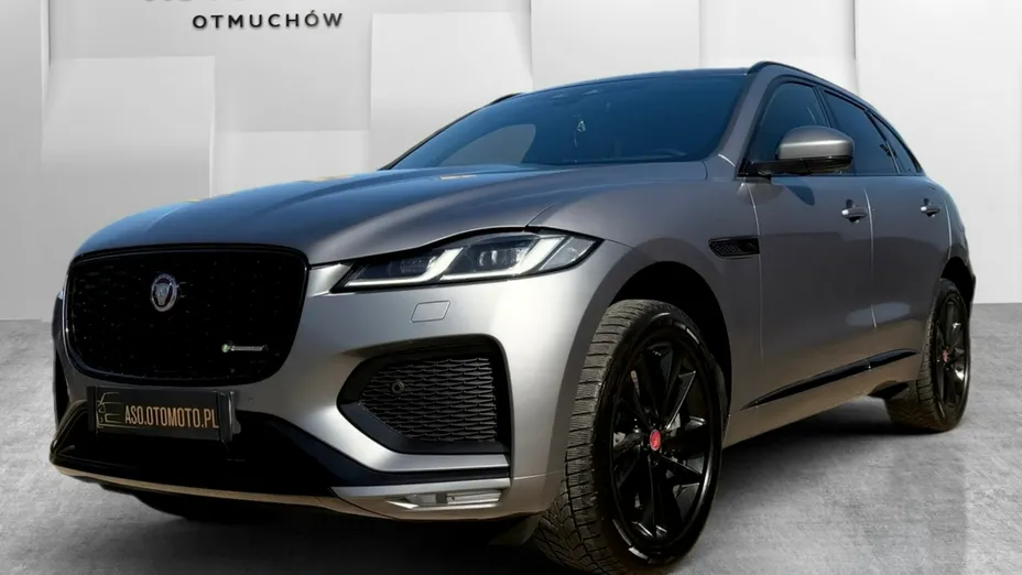 JAGUAR F-Pace -