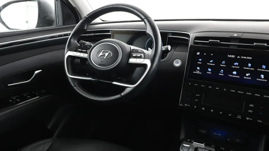 HYUNDAI Tucson -
