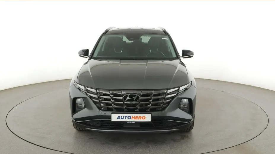 HYUNDAI Tucson -