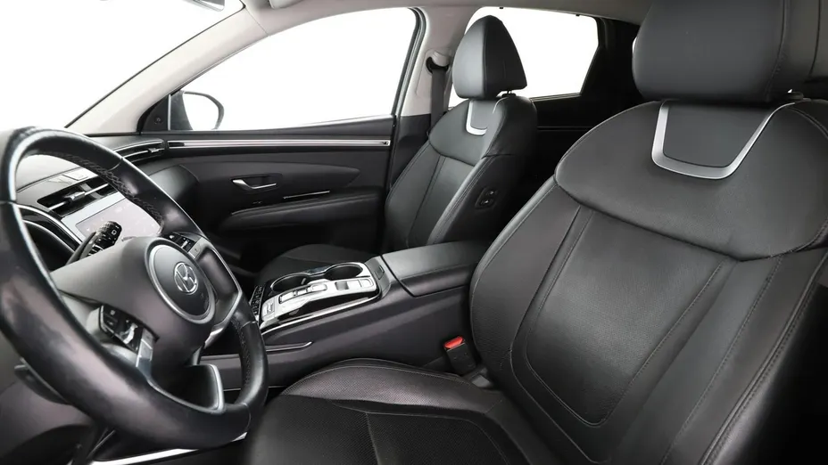 HYUNDAI Tucson -