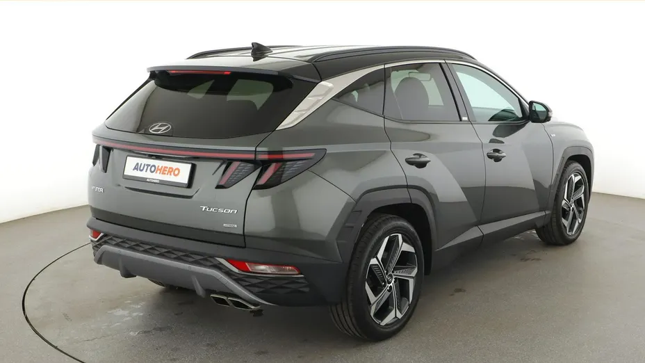 HYUNDAI Tucson -