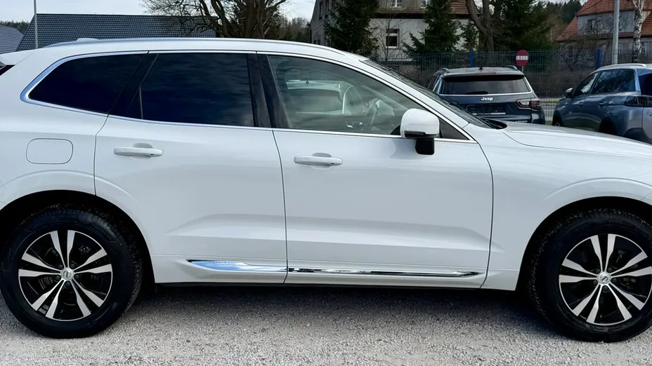 VOLVO XC60 -