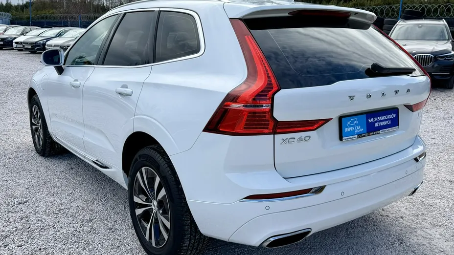 VOLVO XC60 -