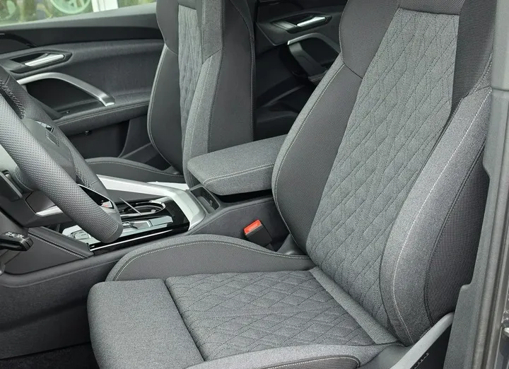 AUDI Q5 -
