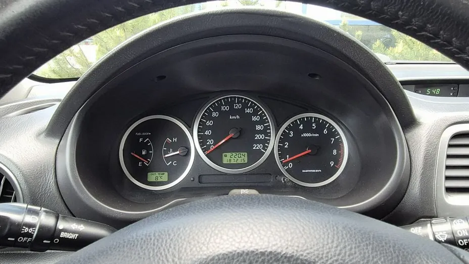 SUBARU Impreza -