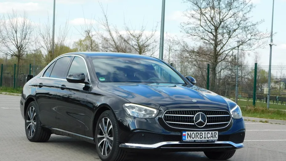 MERCEDES-BENZ E Klasa -