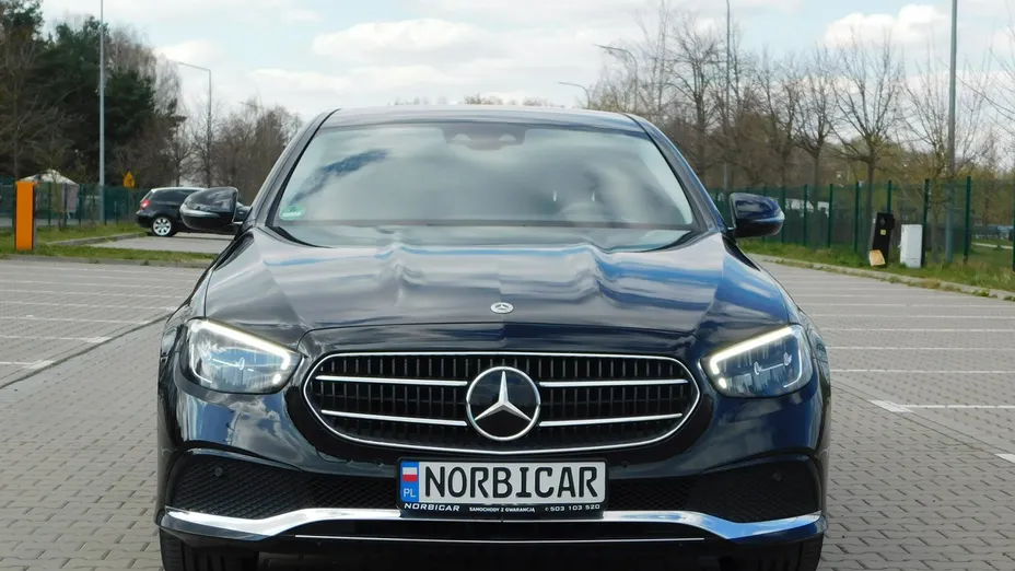 MERCEDES-BENZ E Klasa -