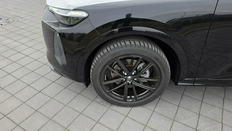 AUDI Q5 -