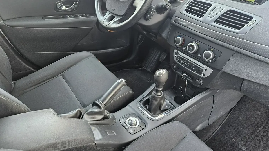 RENAULT Megane -