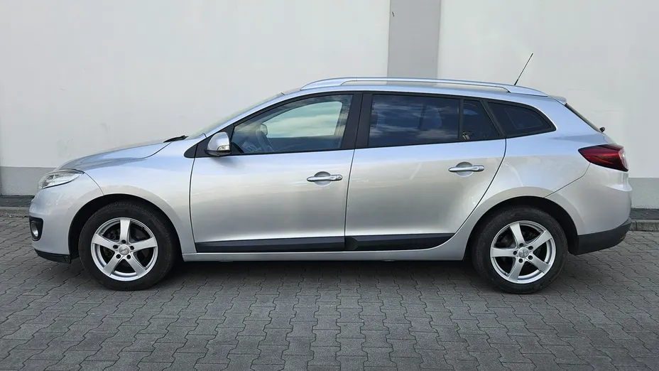 RENAULT Megane -