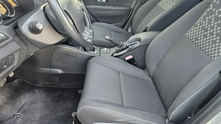 RENAULT Megane -