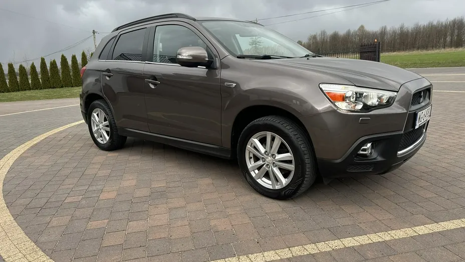 MITSUBISHI ASX -