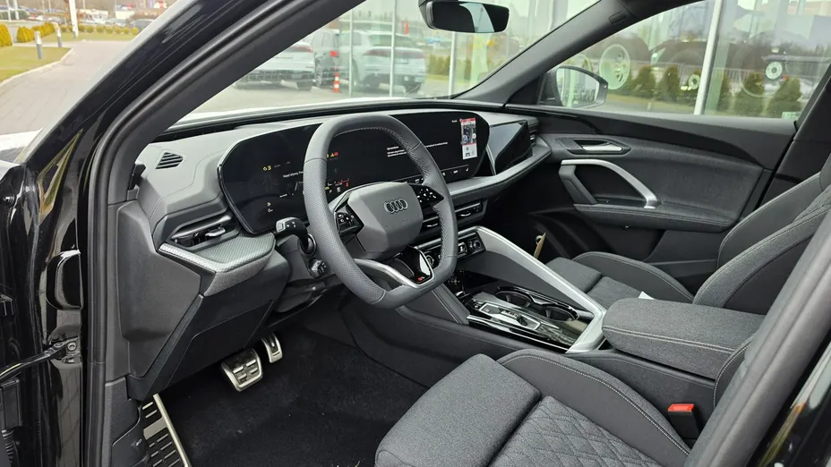 AUDI Q5 -