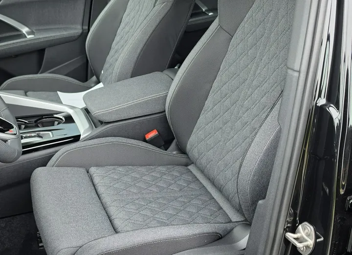 AUDI Q5 -