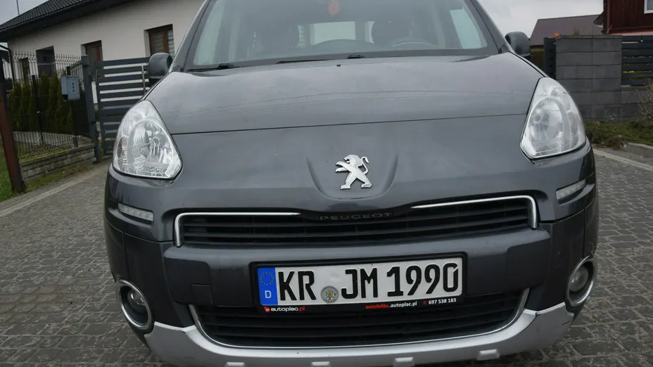 PEUGEOT Partner -