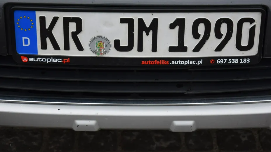 PEUGEOT Partner -