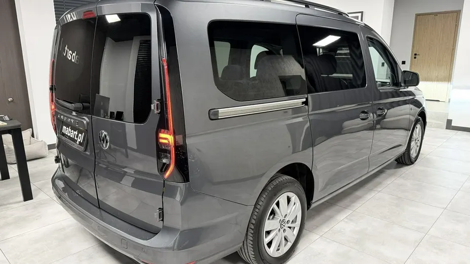 VOLKSWAGEN Caddy -