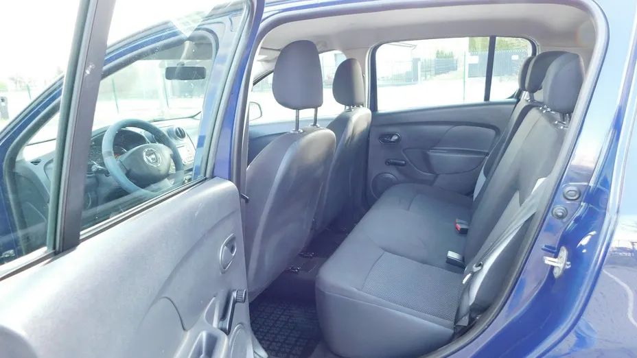 DACIA Sandero -