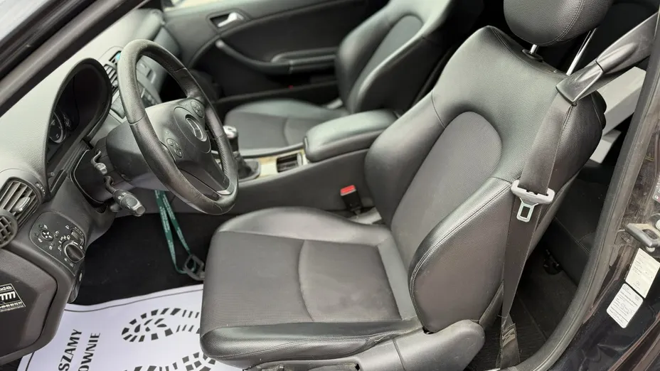 MERCEDES-BENZ CLC -