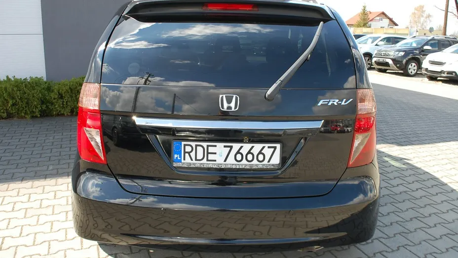HONDA FR-V -