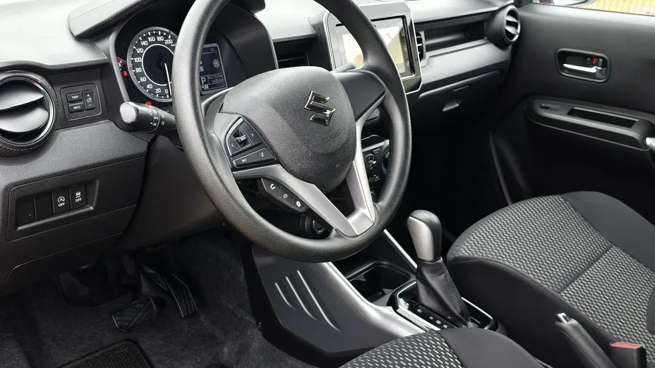 SUZUKI Ignis -