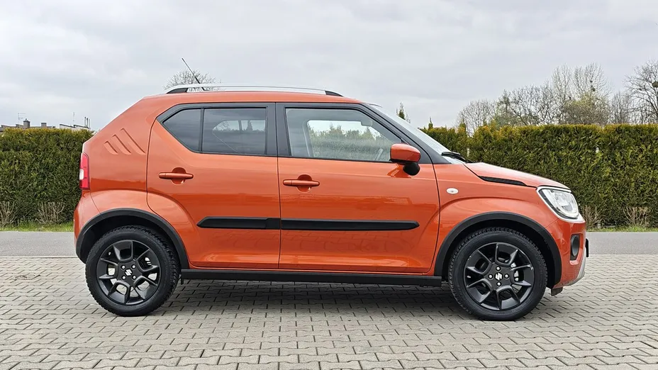 SUZUKI Ignis -