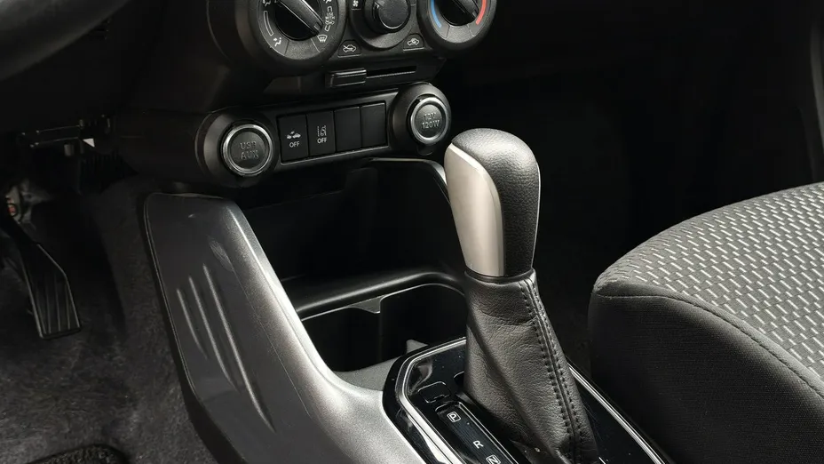 SUZUKI Ignis -