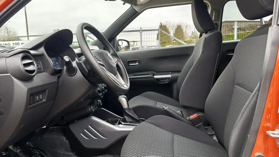 SUZUKI Ignis -