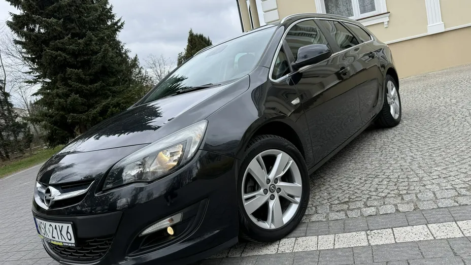 OPEL Astra -