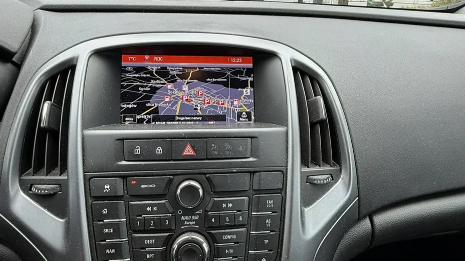 OPEL Astra -